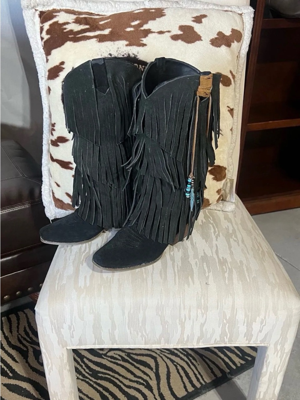 Women's Black Fringe Heeled Boots - Suede Western Style